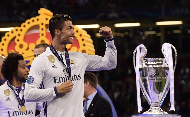 瓜迪奥拉：斯通斯将缺席本轮欧冠，阿隆索知道怎么挽回局势（瓜迪奥拉确认斯通斯缺席本轮欧冠，称阿隆索懂得扭转战局）