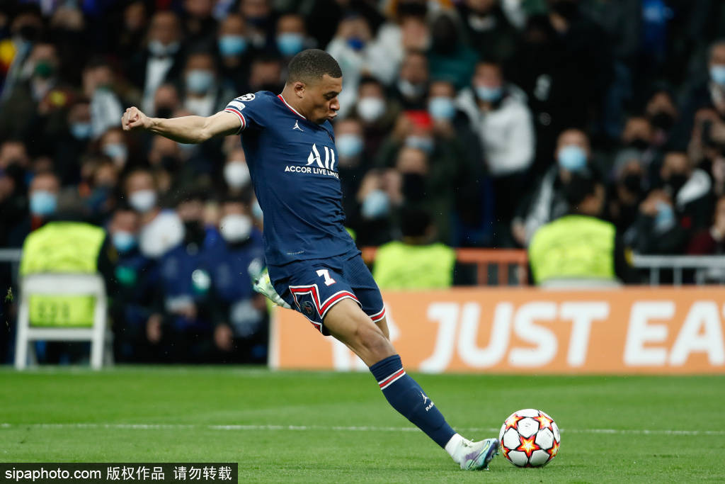 基恩怒批谢什科：当他面对机会时，我们真的相信他会进球吗？（基恩质疑谢什科：关键机会当前，我们真能信他会破门吗？）