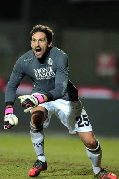 阿斯：迈阿密为苏牙提供降薪续约合同，他们也对维尔纳有兴趣（阿斯：迈阿密向苏亚雷斯提供降薪续约，同时有意维尔纳）